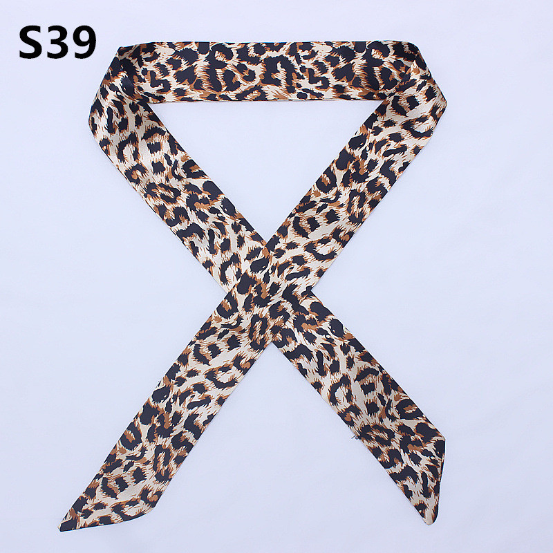 47 colori di Marca Bandana Pic - Scarf Silk Square recensione e prezzo