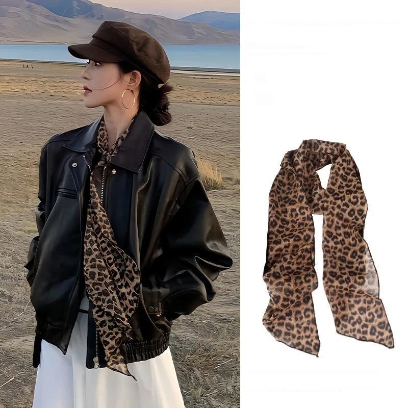 Sciarpa in Seta Sottile con St - Ascot Neck Scarf recensione e prezzo