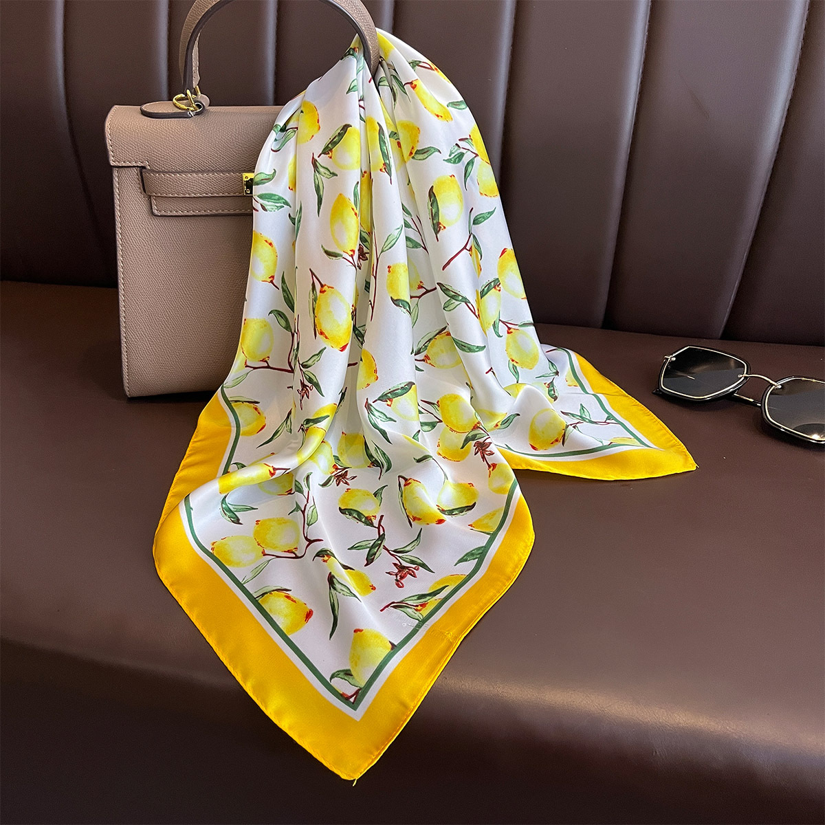 2025 Nuova Sciarpa di seta qua - Ascot Neck Scarf recensione e prezzo
